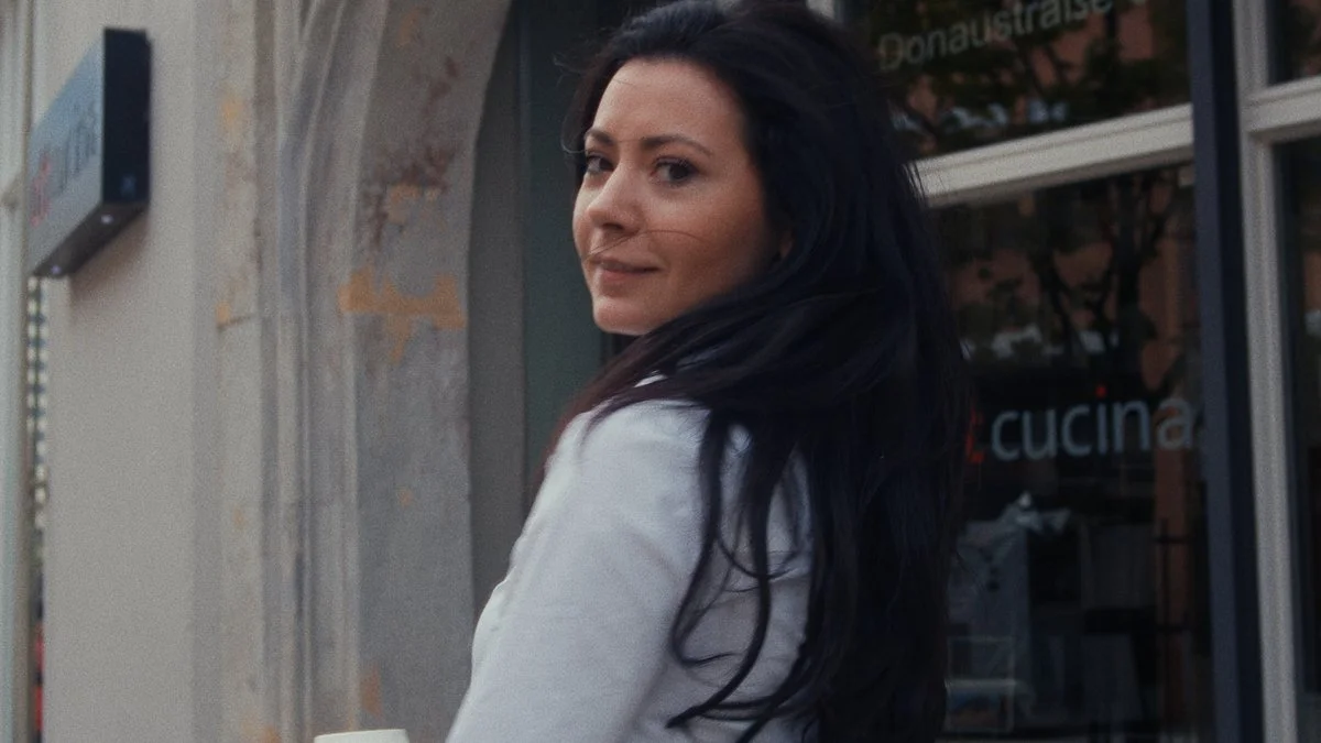 Girl with white shirt